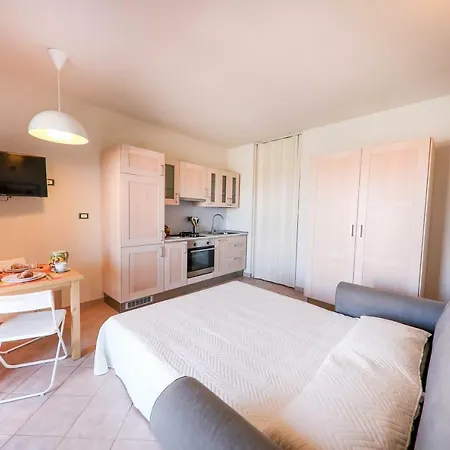 Kelly Apartment *